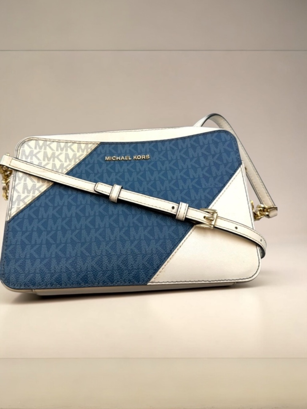 Michael Kors Tricolor Signature East West Crossbody